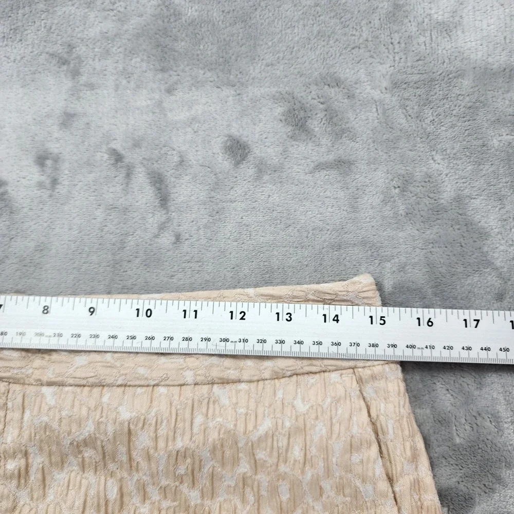 Express Shorts Womens 8 Beige Jacquard Chino Textured Dressy Casual Summer - Picture 6 of 10